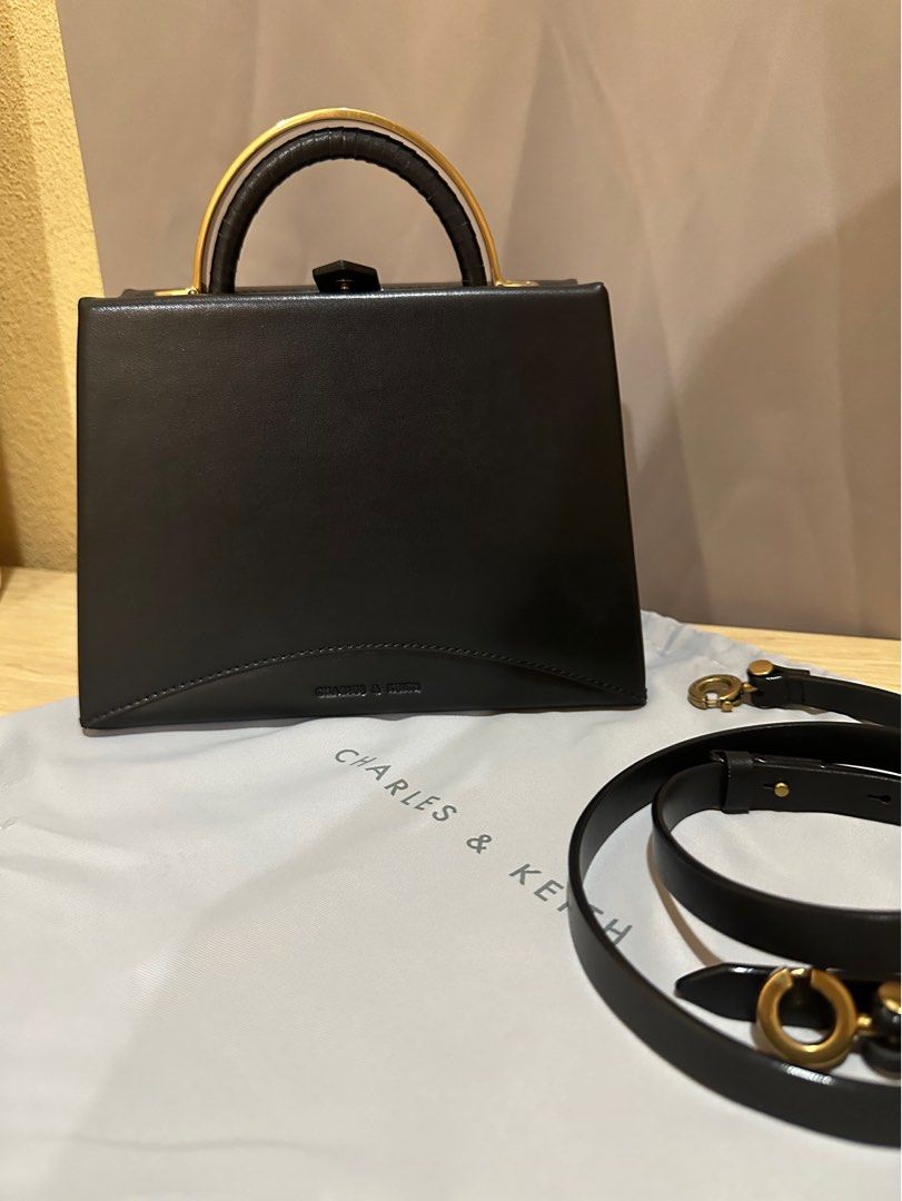 Charles and keith best sale top handle trapeze bag