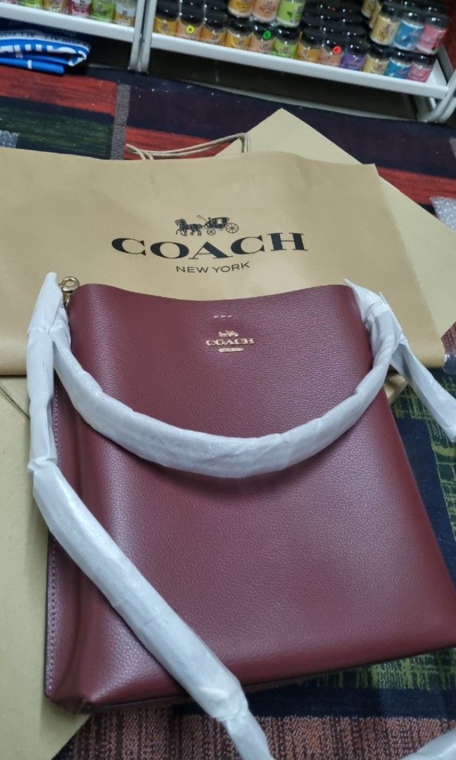 Coach Mollie Bucket Bag in Wine Multi CC754 –