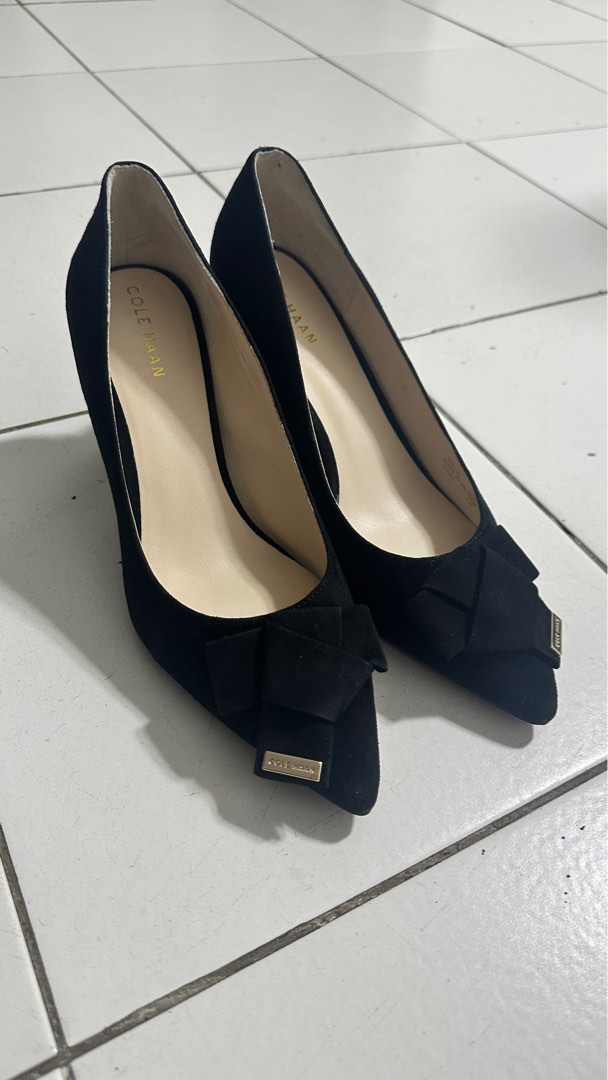 Cole haan new arrivals black pump