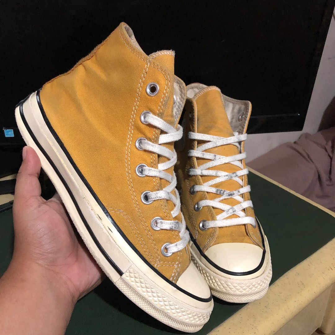 CONVERSE SUNFLOWER on Carousell