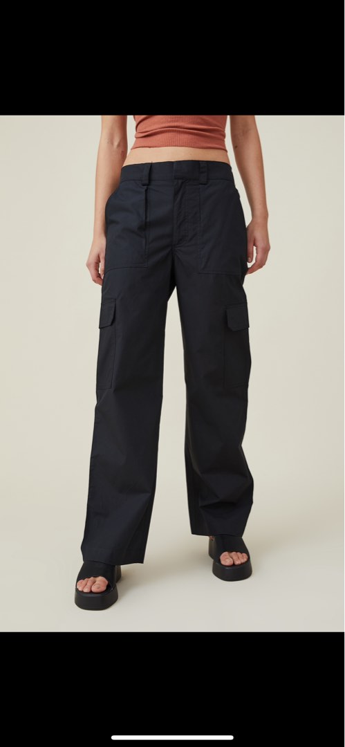 Cotton on black store pants