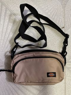 （分類：）位於 。 由 lllhhh_ 提交（商品編號 1250082771，圖片 1）。簡介： 。