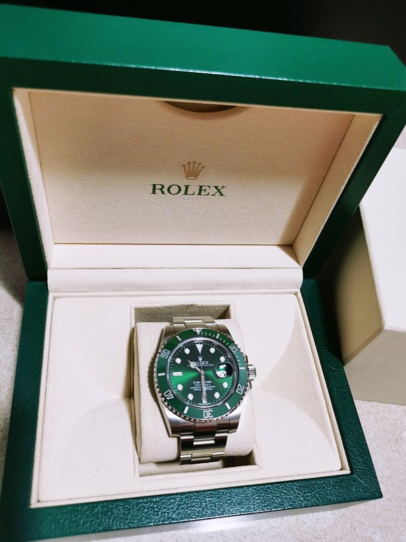 DISCONTINUED Rolex Submariner HULK 116610LV Luxury Watches on
