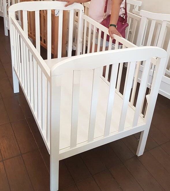 Classic white crib store