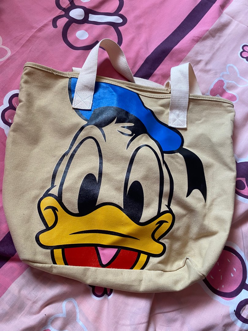 Donald duck tote bag store