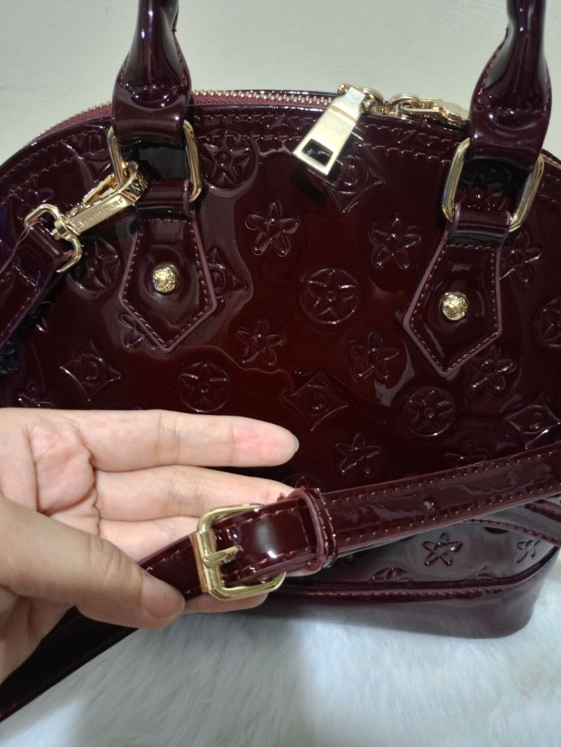 Doria Dore Brand, Women's Fashion, Bags & Wallets, Cross-body Bags on ...