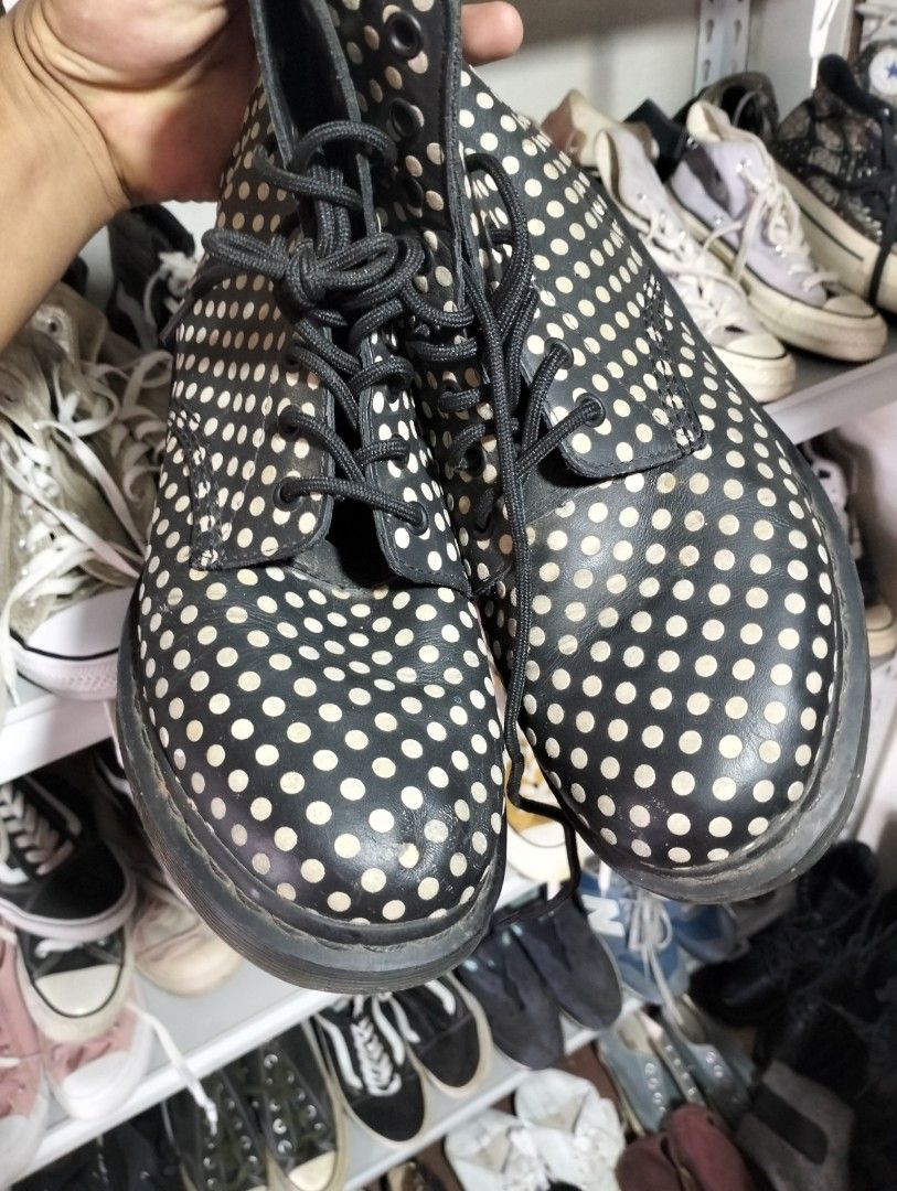 aimelya stud dr martens