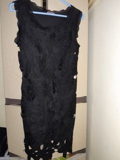 Dress hitam bordir kembang