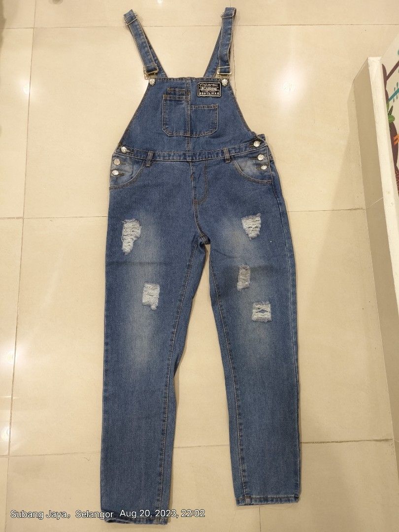 Dungarees Jeans, Women's Fashion, Dresses & Sets, Jumpsuits on Carousell