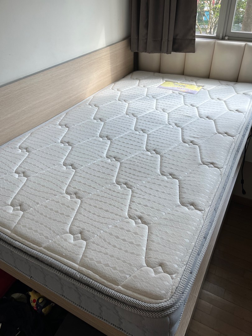 Dunlopillo Super Single Mattress, Furniture & Home Living, Furniture