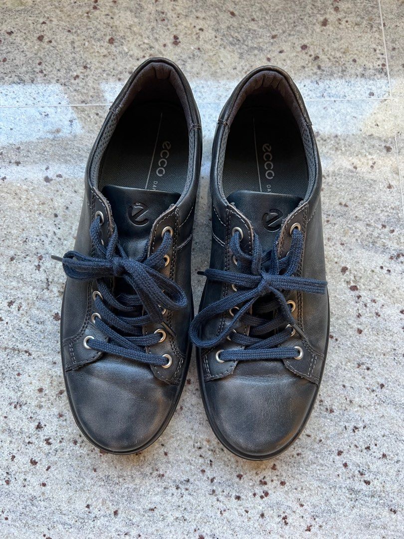 Ecco soft store mens silver