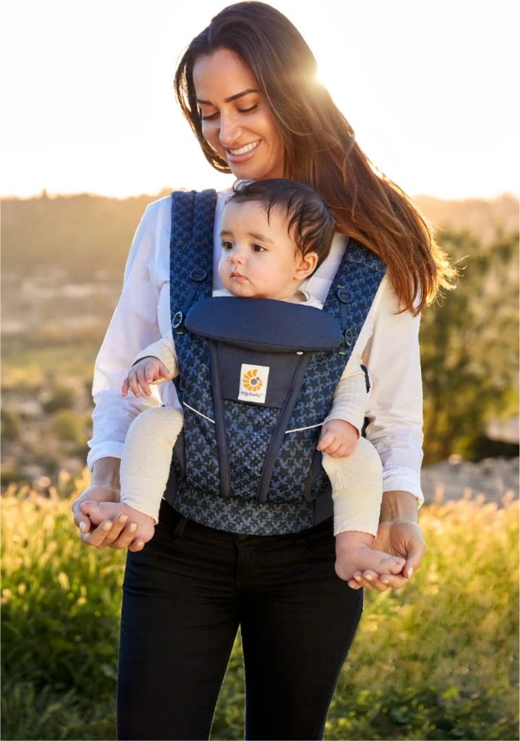 Ergobaby Omni Breeze Carrier Reach For The Stars