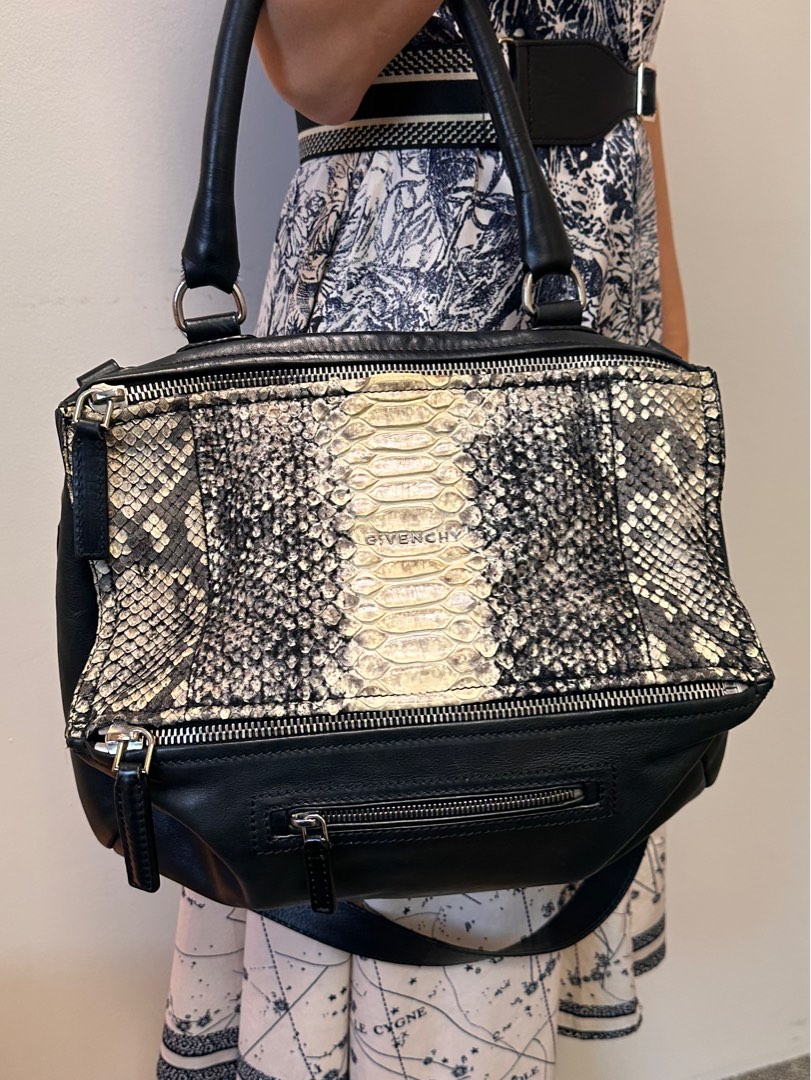 Givenchy snake bag 2025