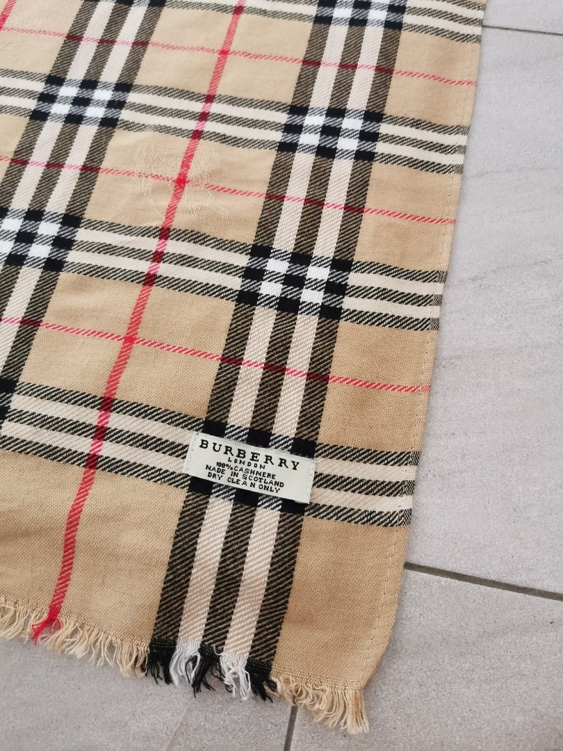Imitation burberry hot sale scarf