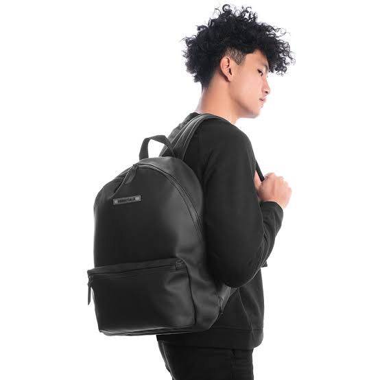 Fear of god discount essentials waterproof backpack