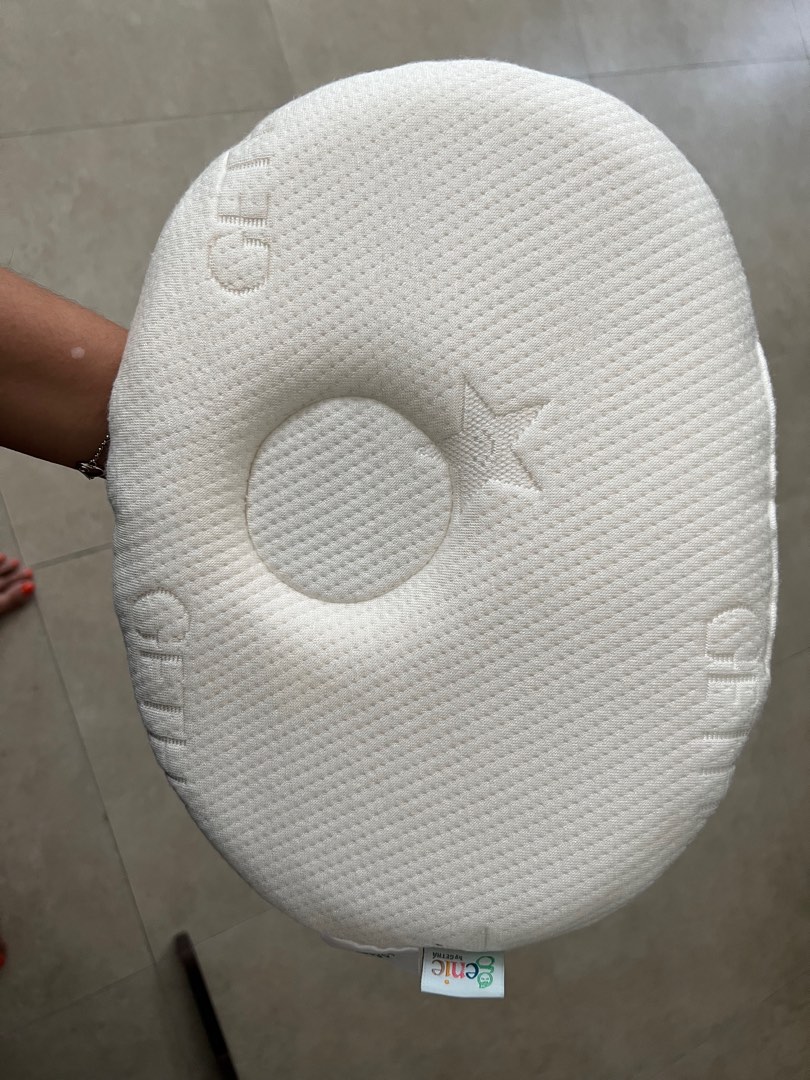 Getha baby shop dimple pillow
