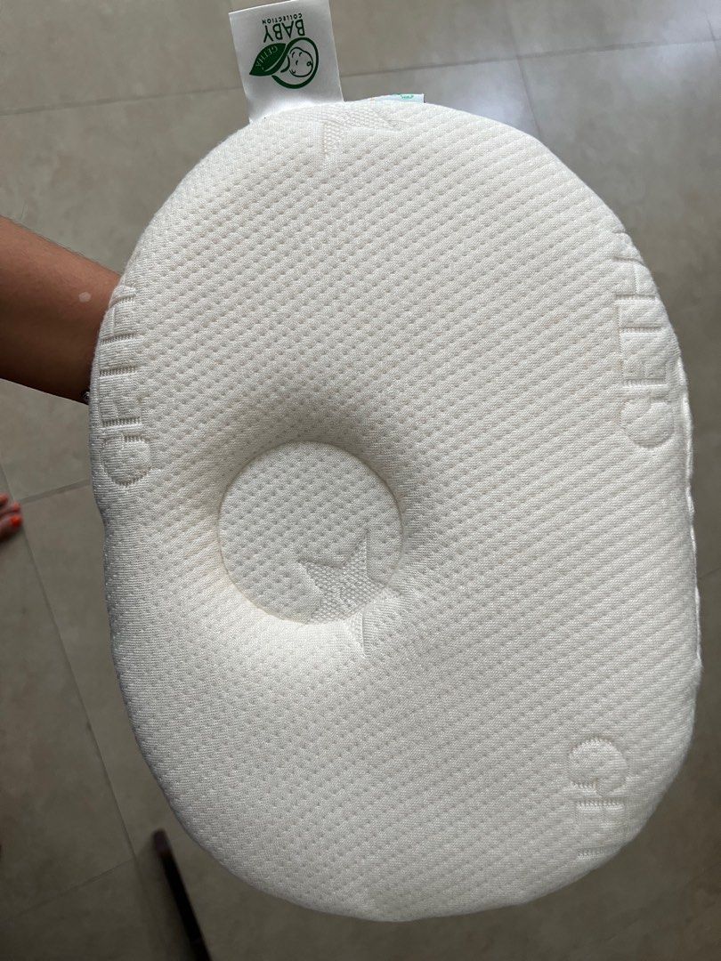 Getha baby deals dimple pillow