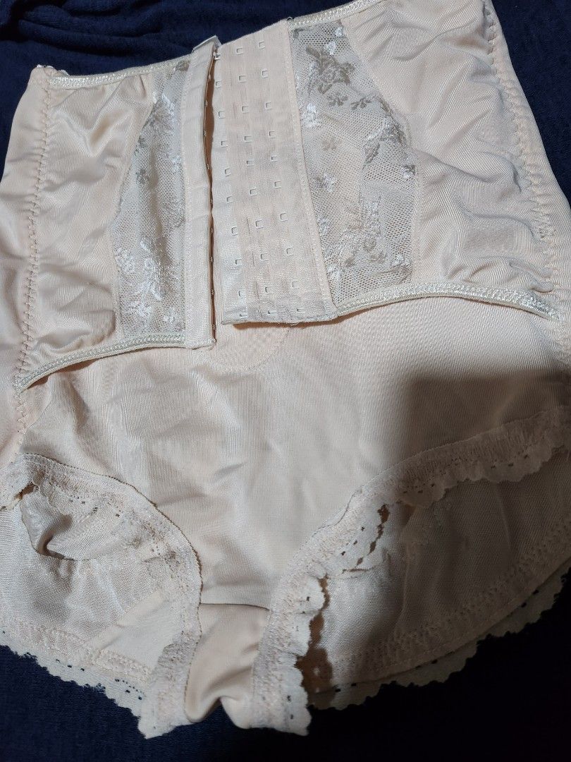 Shapewear Girdle Panty, Women's Fashion, New Undergarments