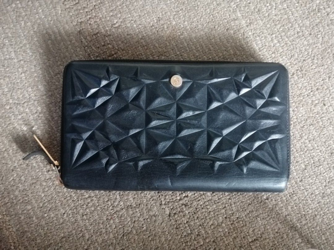 Givenchy outlet wallet sale