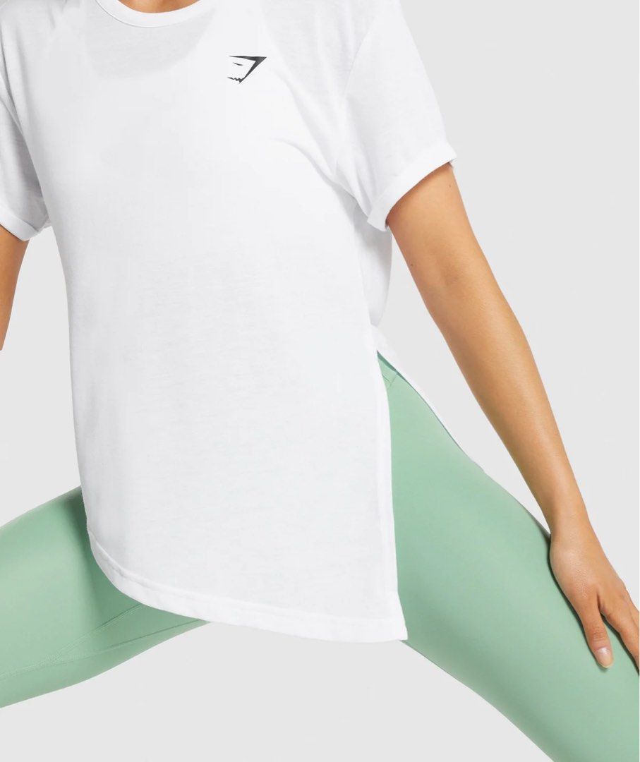Gymshark - Essential T-Shirt (White), Women's Fashion, Activewear on  Carousell