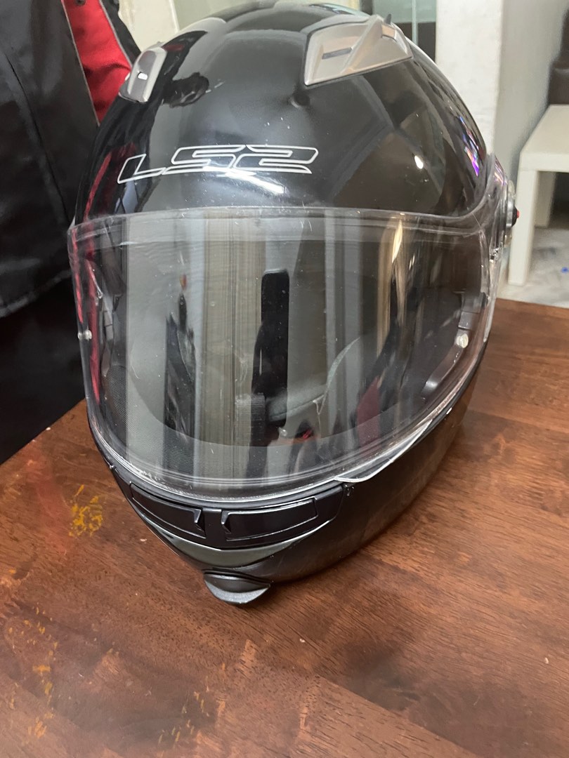 Helmets, Auto Accessories on Carousell