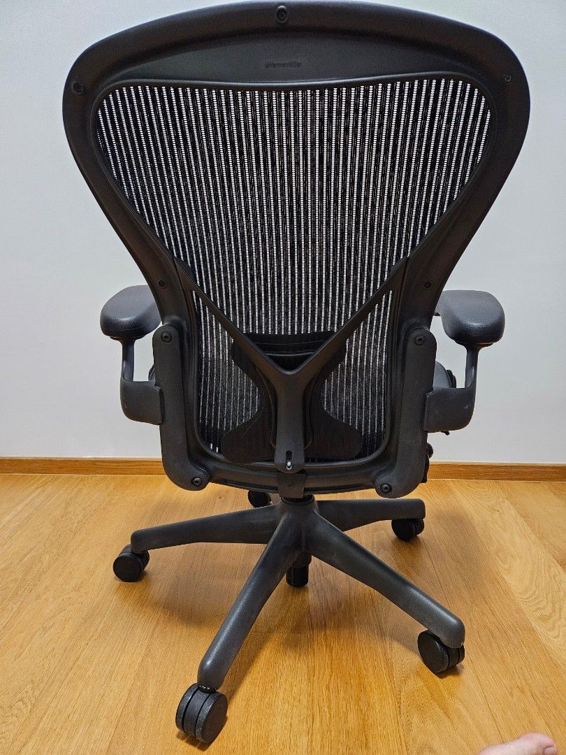 New aeron lite top