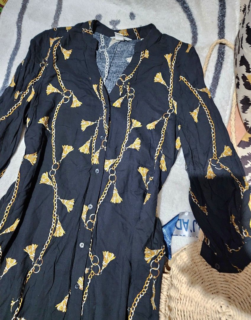 H&m chain print dress top