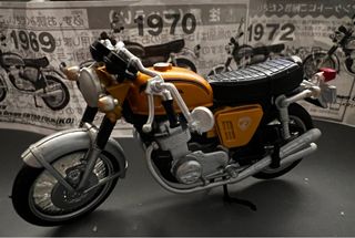 （分類：）位於 。 由 slouise88 提交（商品編號 1250142523，圖片 1）。簡介： 。