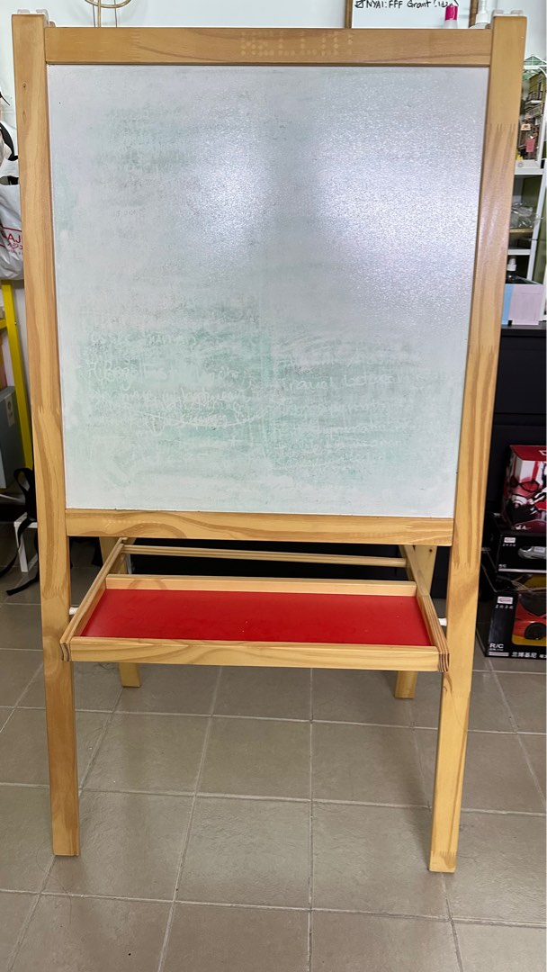 IKEA easel, Hobbies & Toys, Stationery & Craft, Craft Supplies & Tools
