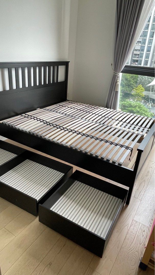 Ikea Hemnes king (Free dismantle) bed frame with storage & slatted base