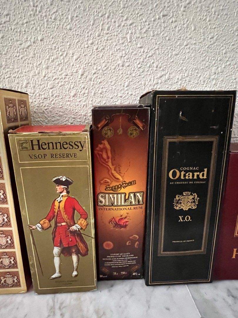 Johnnie walker XO courvoisier cognac Otard Remy Martin, Food & Drinks
