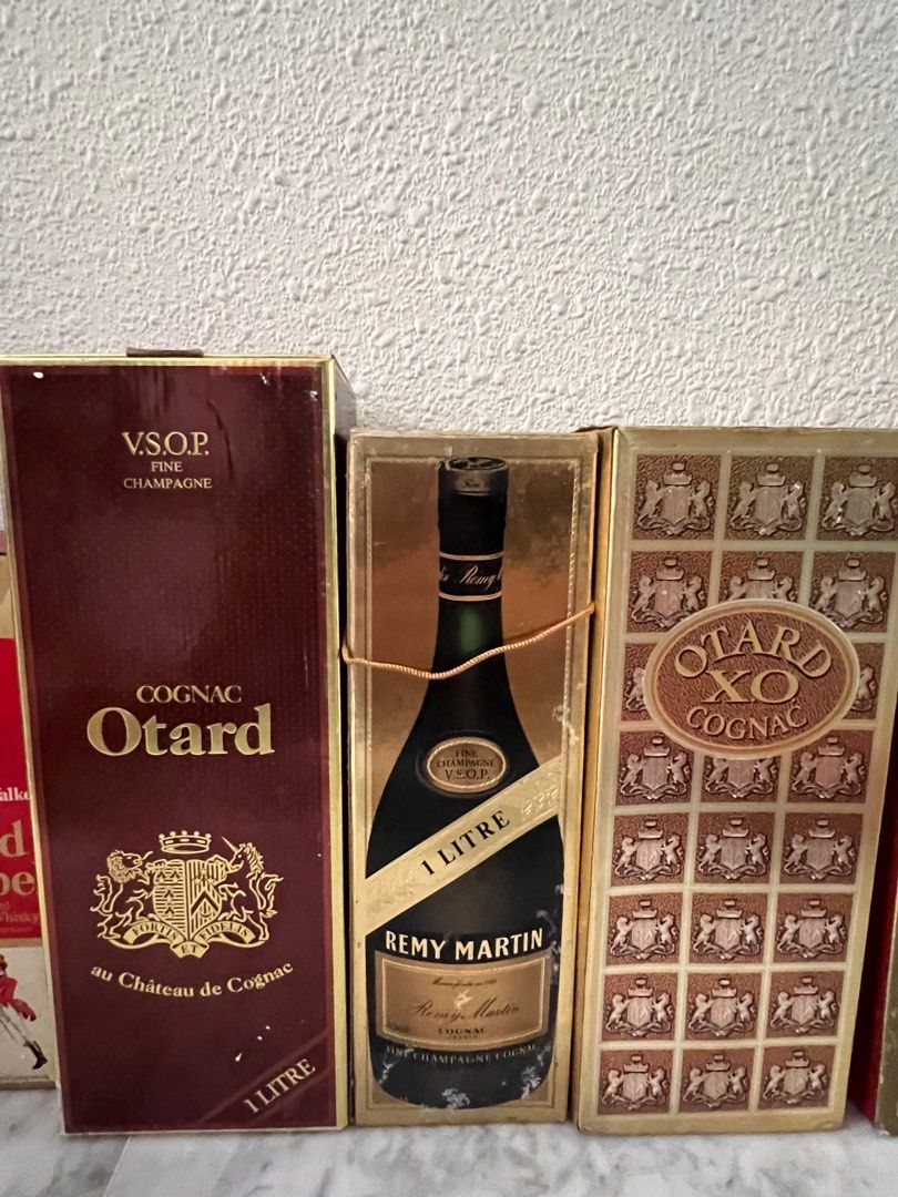 Johnnie walker XO courvoisier cognac Otard Remy Martin, Food & Drinks