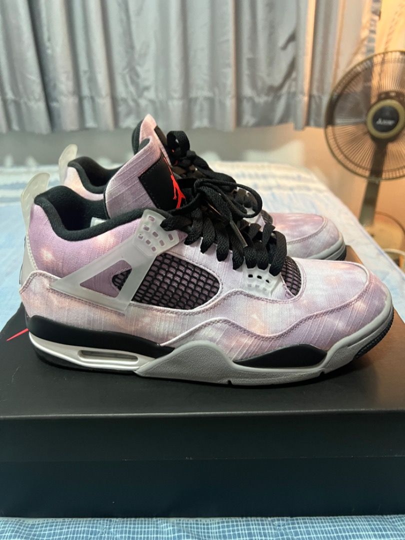 Men's jordan top 4 retro se