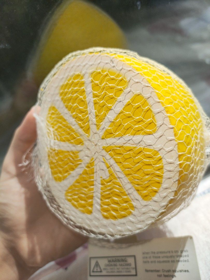 Typo top jumbo squishy