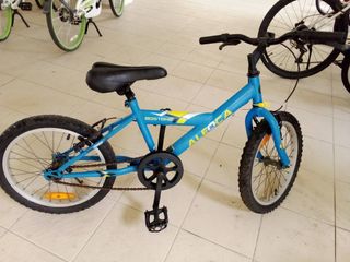 (Category: ) located in . Submitted by vels01 (Listing ID 1250044235, Image 1). Description: .