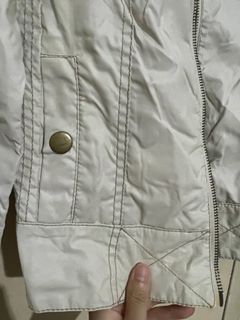 (Category: ) located in . Submitted by ms.ooi (Listing ID 1250166282, Image 1). Description: .