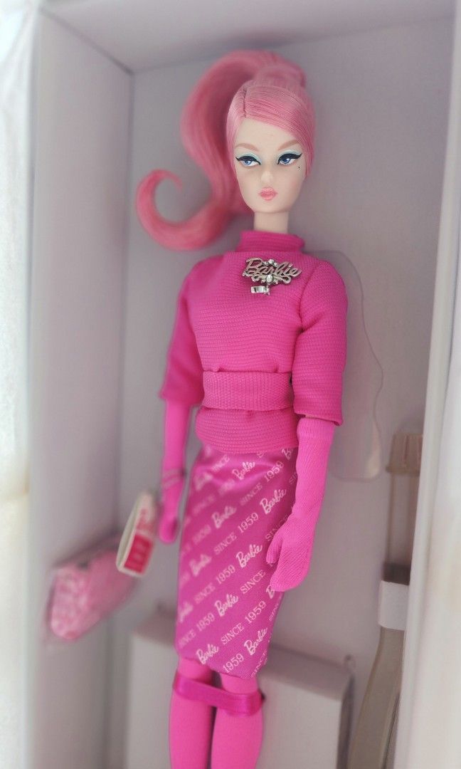 60th anniversary barbie fashion best sale model collection proudly pink doll