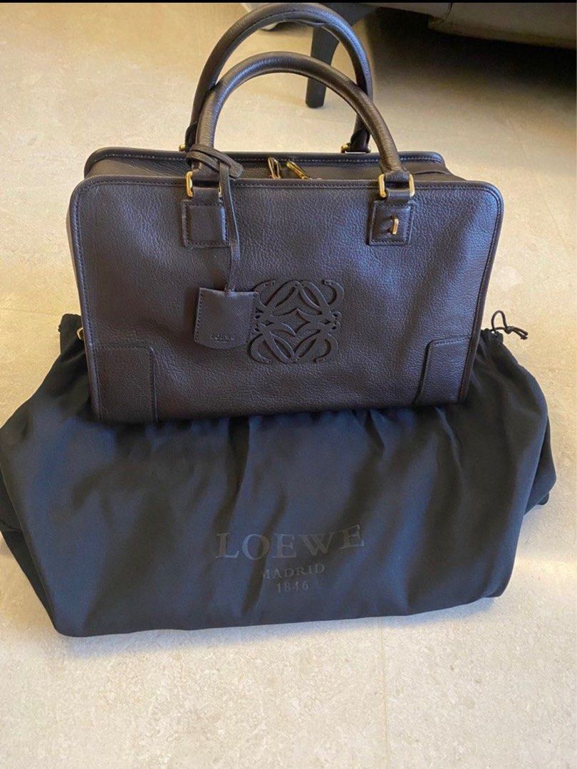 Loewe amazona 36 sale