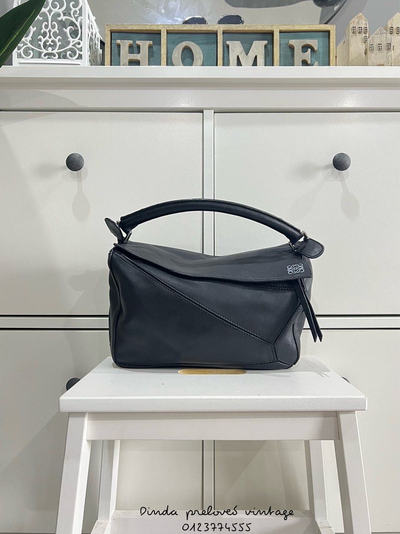 Loewe puzzle bag black medium shop