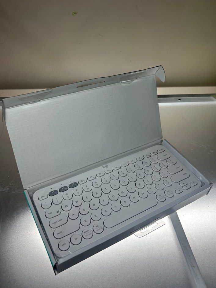 Logitech K380 Wireless Multi-Device Keyboard [in white] (Category: Computer Keyboard) located in Manila. Submitted by ekss11 (Listing ID 1250175417, Image 3). Description: Logitech K380 Wireless Multi-Device Keyboard for Windows, Apple iOS,Apple TV android or ChromeTablet ⚪️mop: gcash/bank transfer (bdo) ⚪️ no issues, in perfect condition (with original box) ⚪️ bought originally in Microvalley for P1999 ⚪️ used only for a few times ⚪️ rfs need ex