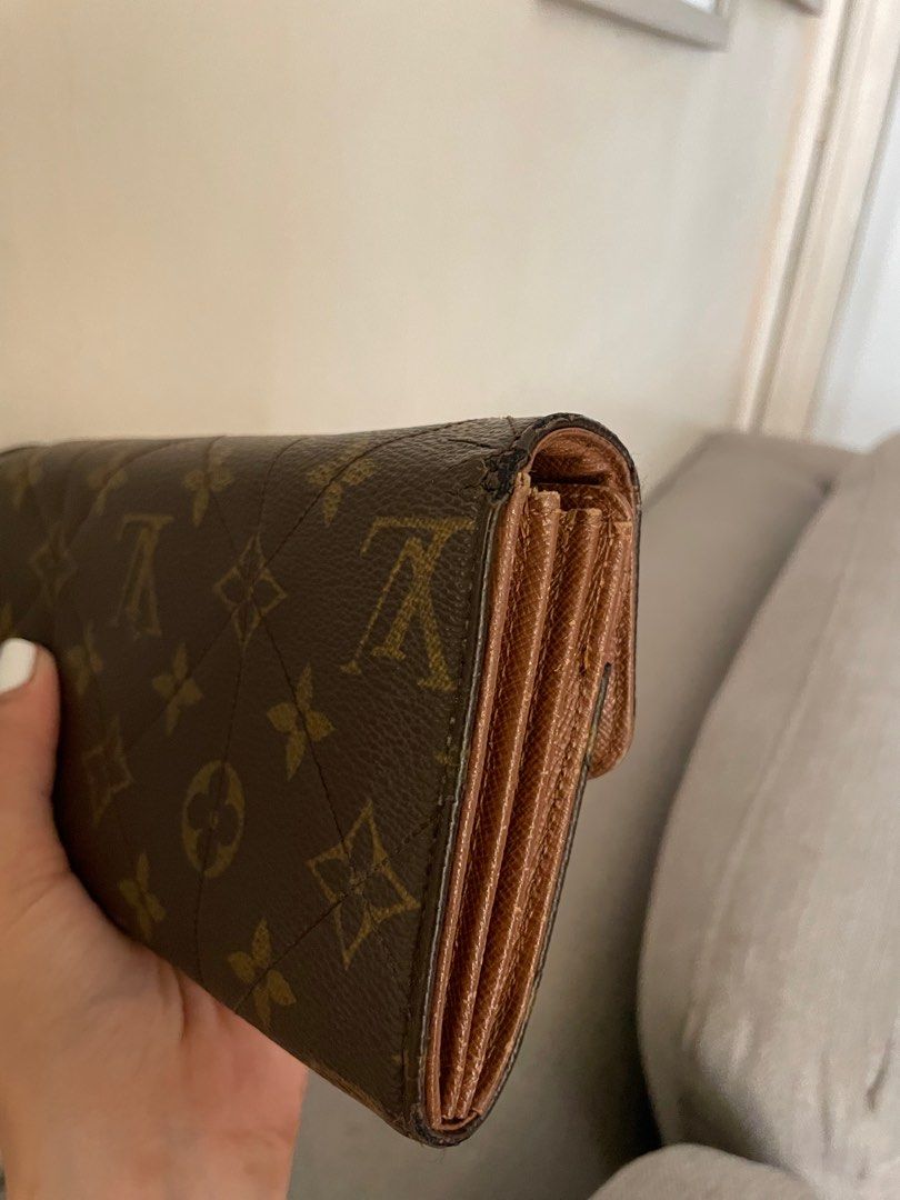 How to authenticate Louis Vuitton Sarah Wallet Etoile – Yonnit  Authentication