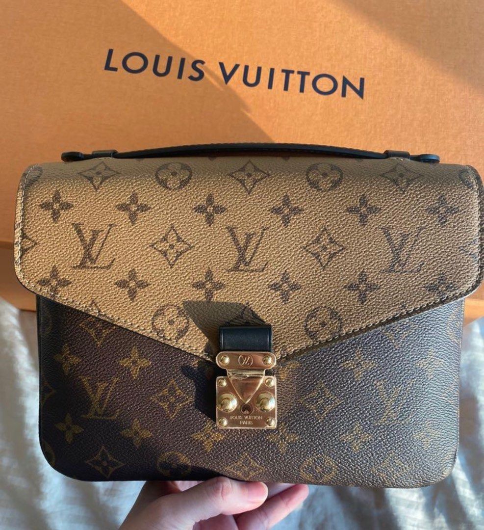 Louis Vuitton Pochette Metis Monogram Canvas Bag | The Lux Portal