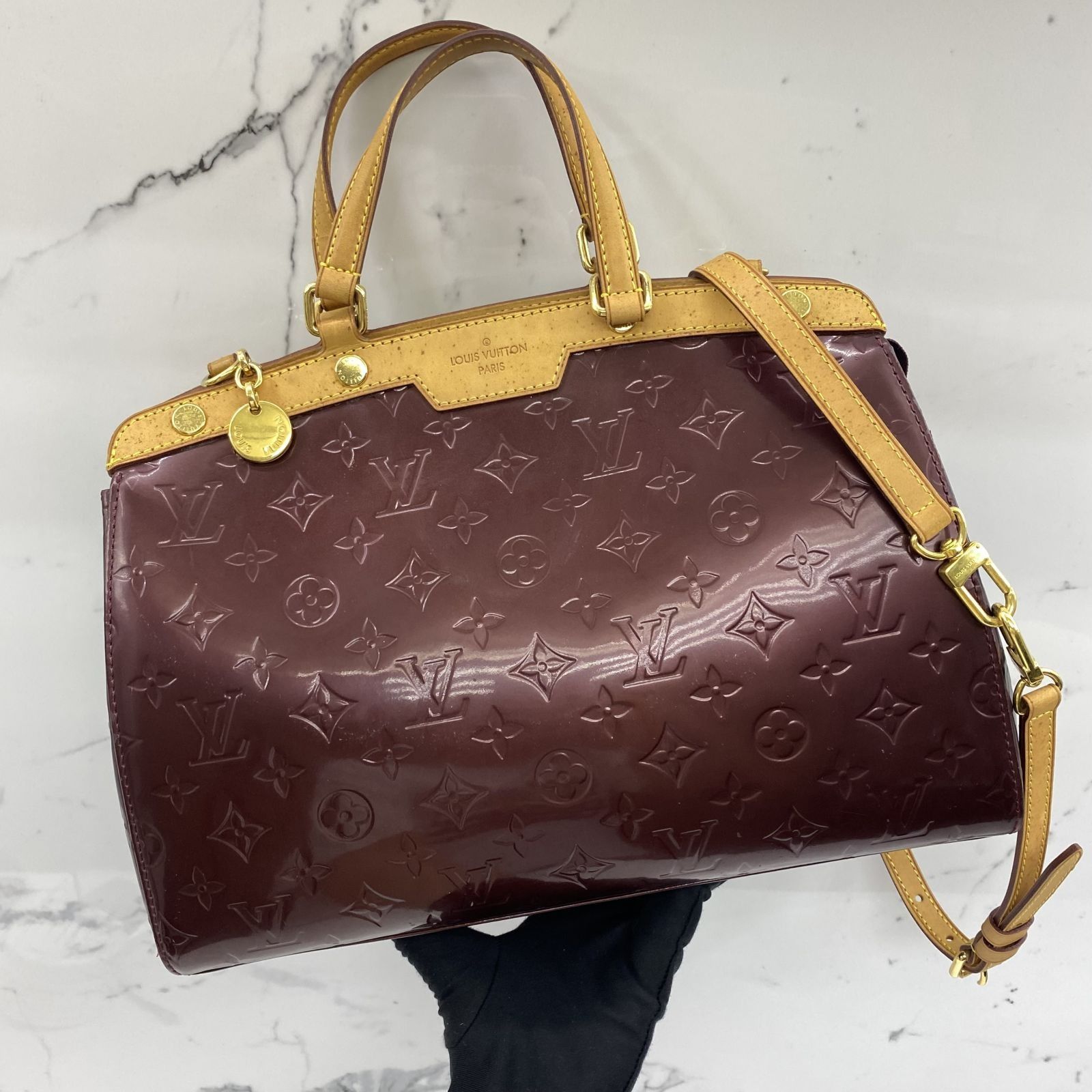 Louis Vuitton Vernis Brea Pm Size, Luxury, Bags & Wallets on Carousell