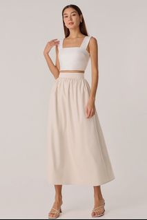 (Category: ) located in . Submitted by seaofclothes (Listing ID 1250176154, Image 1). Description: .