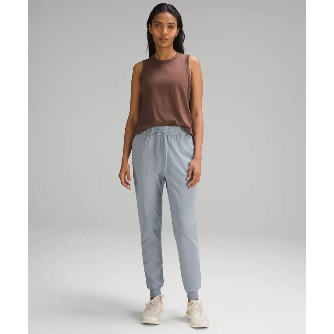 Lululemon Stretch High-Rise Jogger Full Length in Chambray, Women's  Fashion, Activewear on Carousell