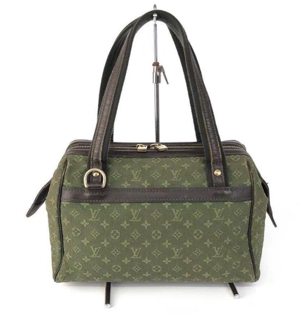 Louis Vuitton Luggage, Luxury, Bags & Wallets on Carousell