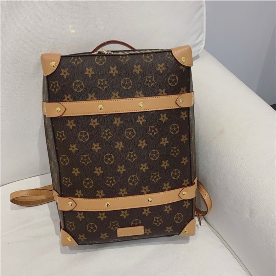 ** USED ** LOUIS VUITTON x SUPREME 100% AUTHENTIC LV CHRISTOPHER BACKPACK  -BLACK