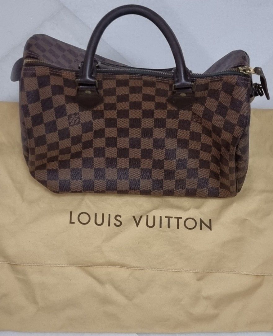 Louis Vuitton S Lock Pouch 7011