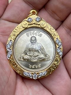 Maha Sila