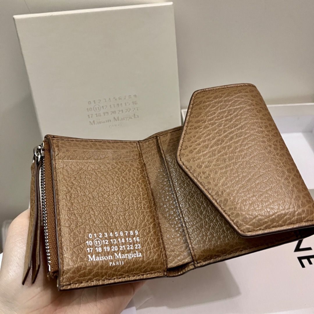 Maison Margiela envelope wallet 錢包, 女裝, 手袋及銀包, 銀包、卡片